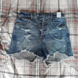 BNWT Ultra High Rise Mom Jeans